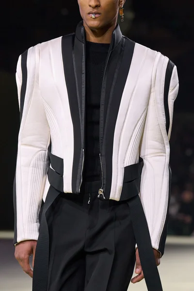 Look 163